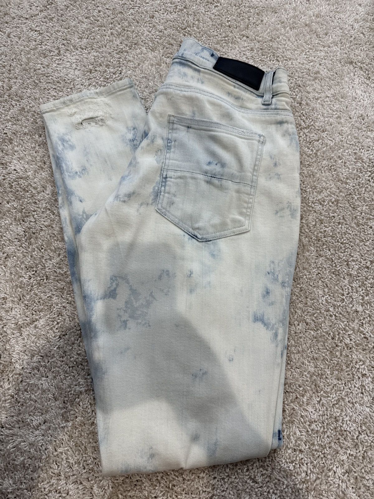 Amiri Amiri light washed ripped denim Size US 34 / EU 50 - 8 Thumbnail