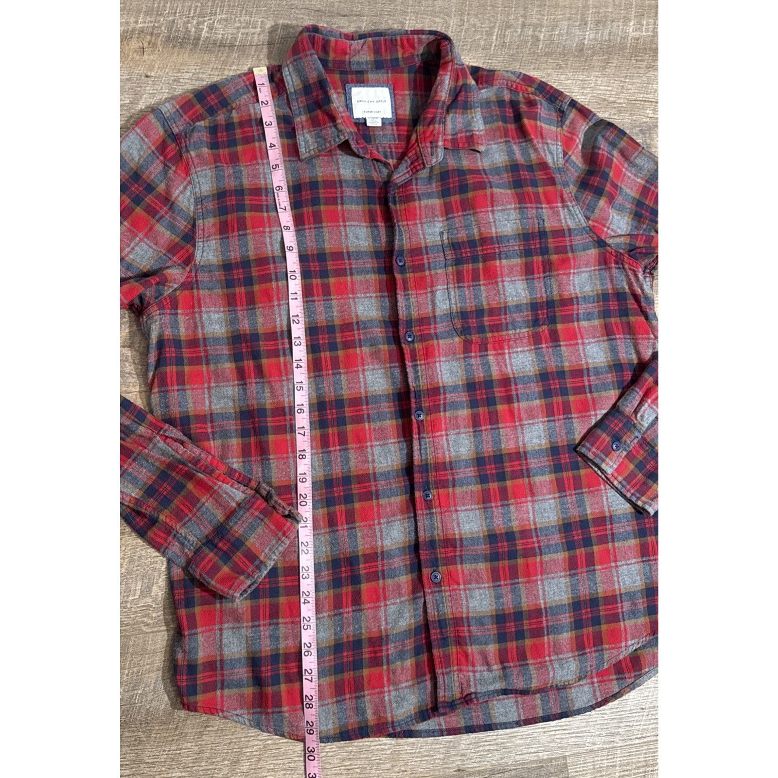 American Eagle Outfitters American Eagle Men XL Gray And Red Plaid Long Sleeve Size US XL / EU 56 / 4 - 7 Thumbnail