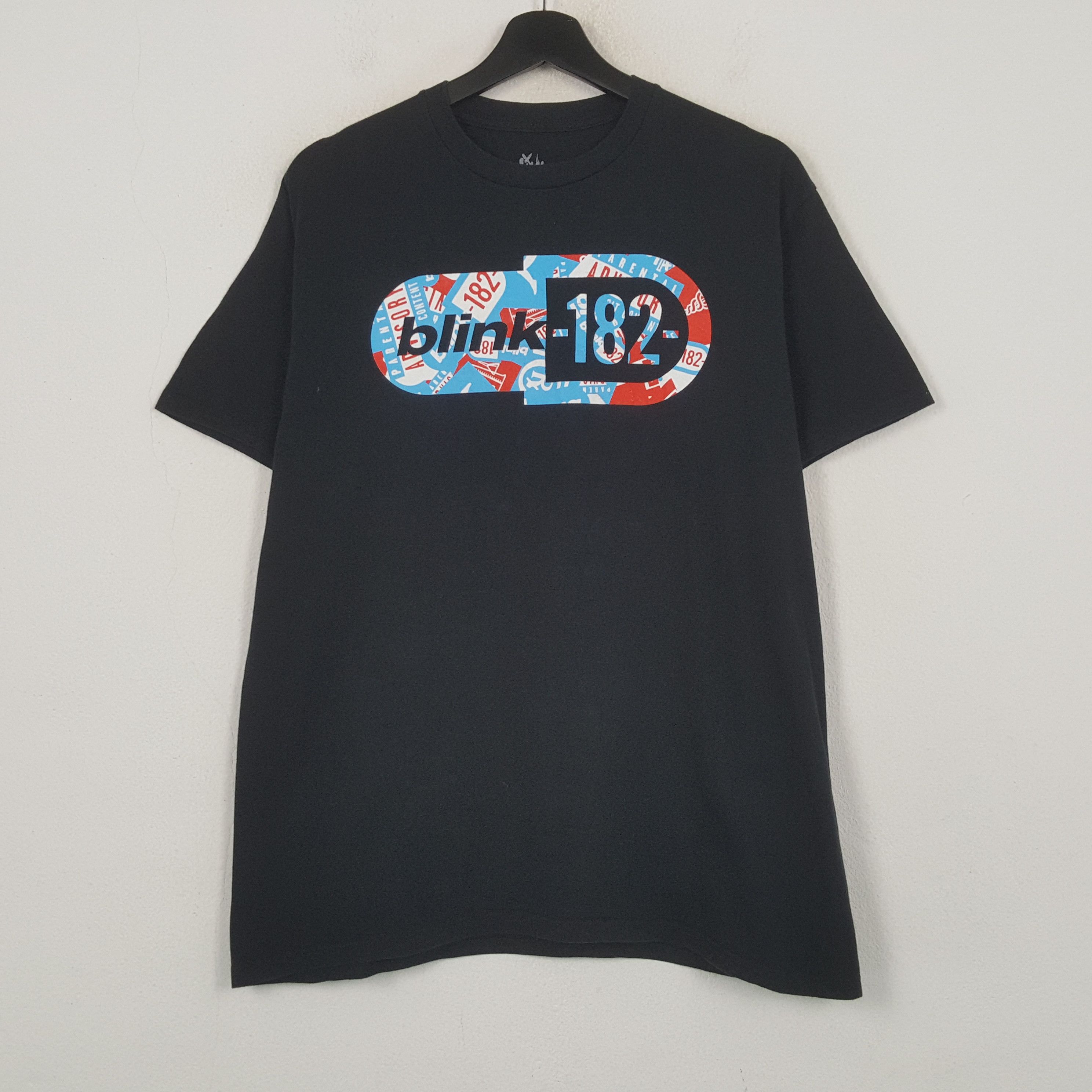 Band Tees Blink-182 Band Music Tshirt RR24 Size US L / EU 52-54 / 3 - 1 Thumbnail