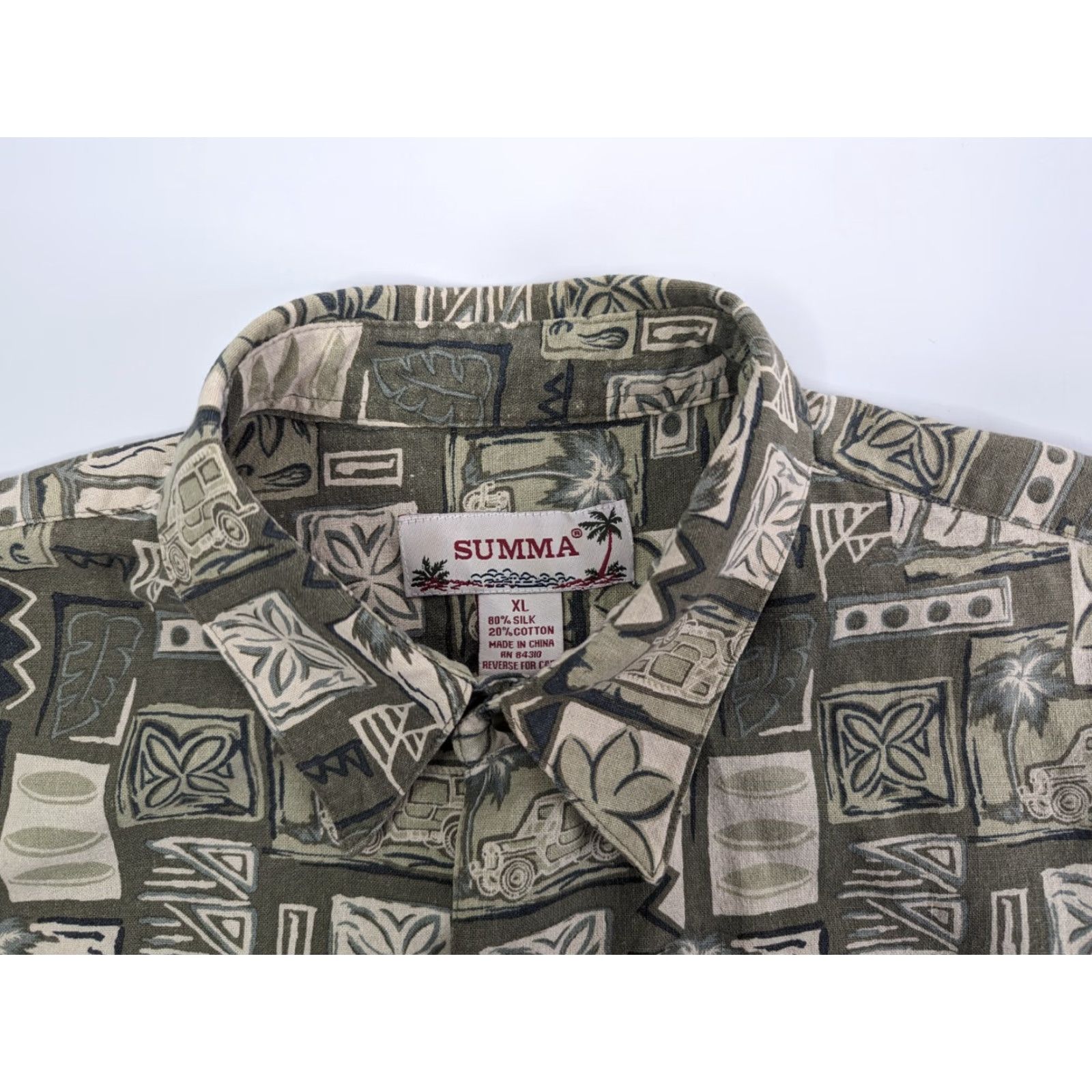 Vintage Summa Hawaiian Shirt Men’s XL Button-Up Silk Green Geometric Floral Palm Trees" Size US XL / EU 56 / 4 - 6 Thumbnail