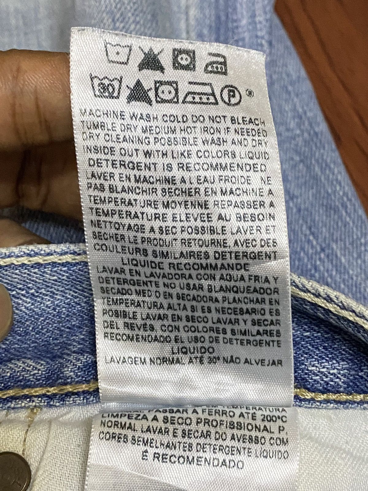 Levi's Vintage Levis501 Blue Faded Wash Baggy Style Jeans Size US 38 / EU 54 - 11 Thumbnail