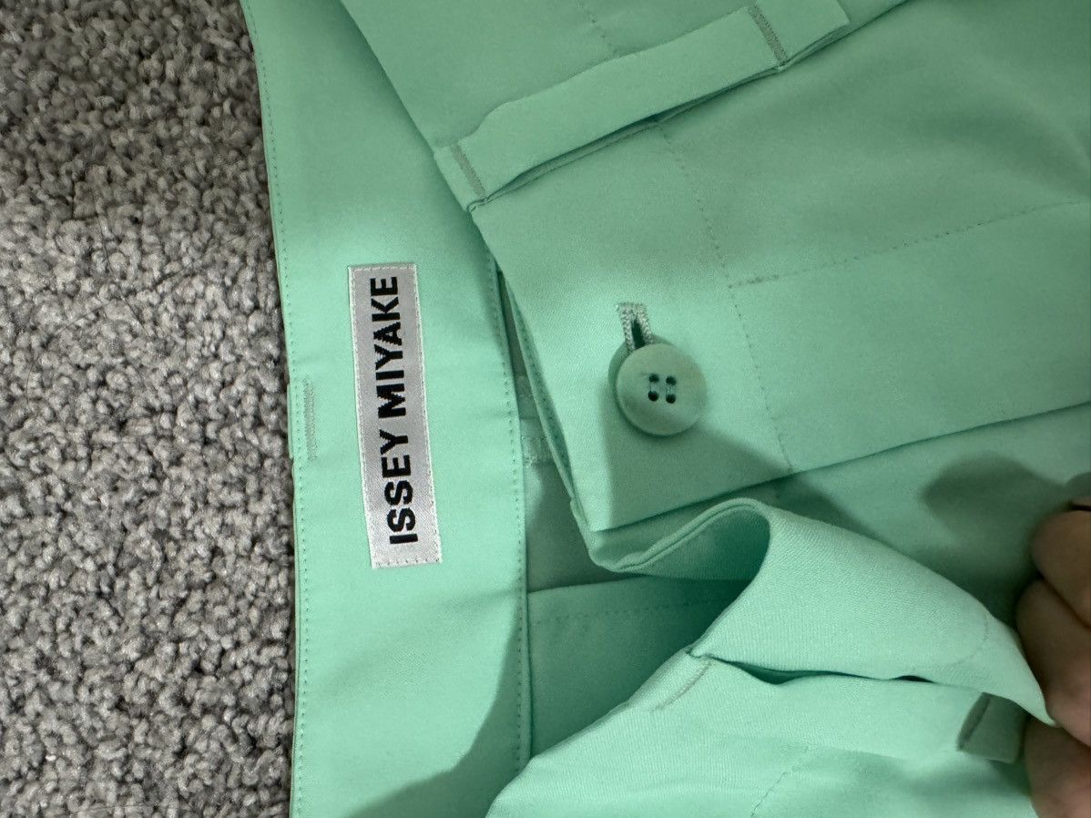 Issey Miyake Issey Miyake Resonant S/S23 Technical-pleated Trousers Size 26" / US 2 / IT 38 - 4 Thumbnail