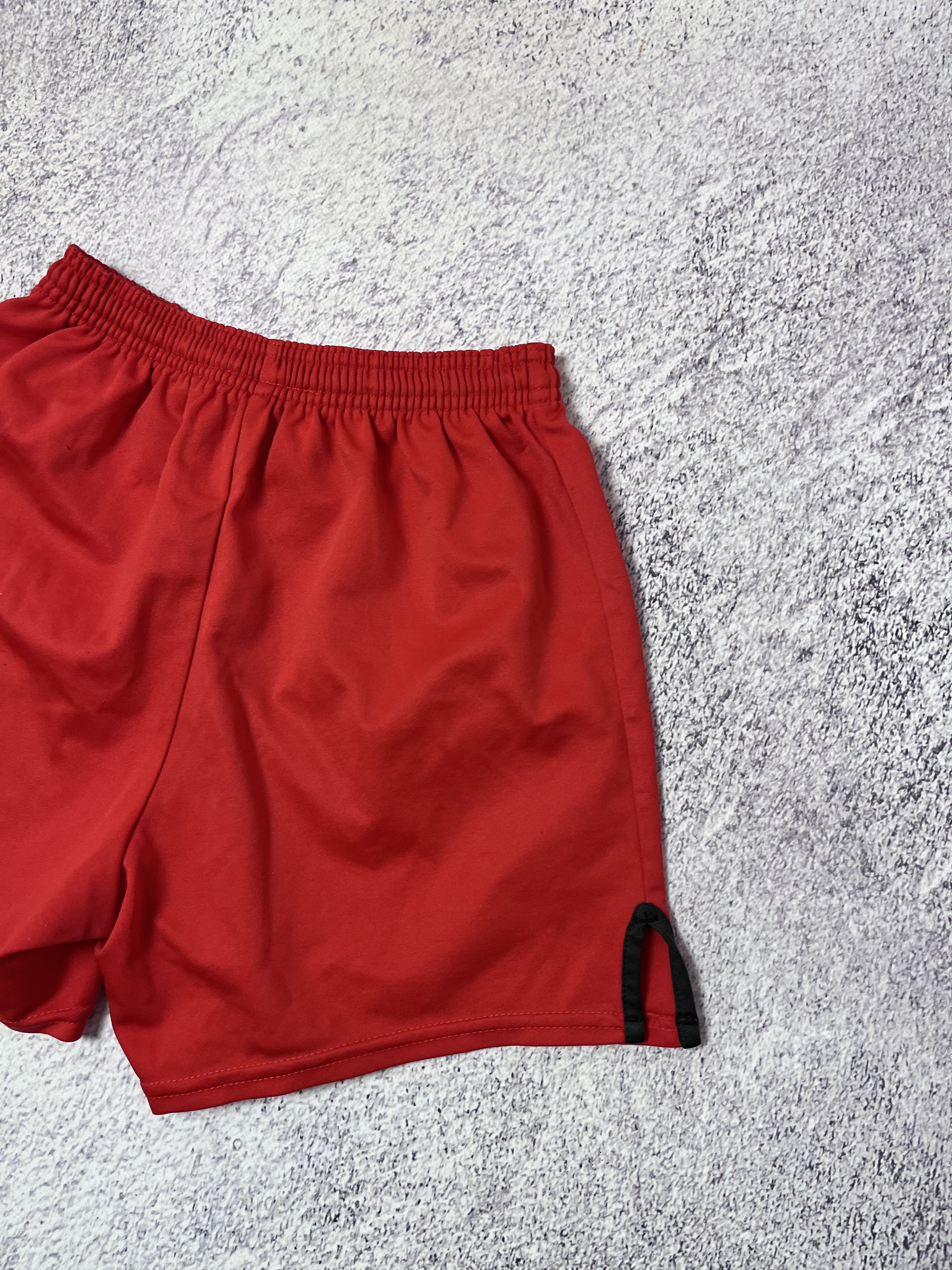 Asics Vintage men’s soccer shorts ASICS size 26 Y2K sport Size US 26 / EU 42 - 16 Thumbnail