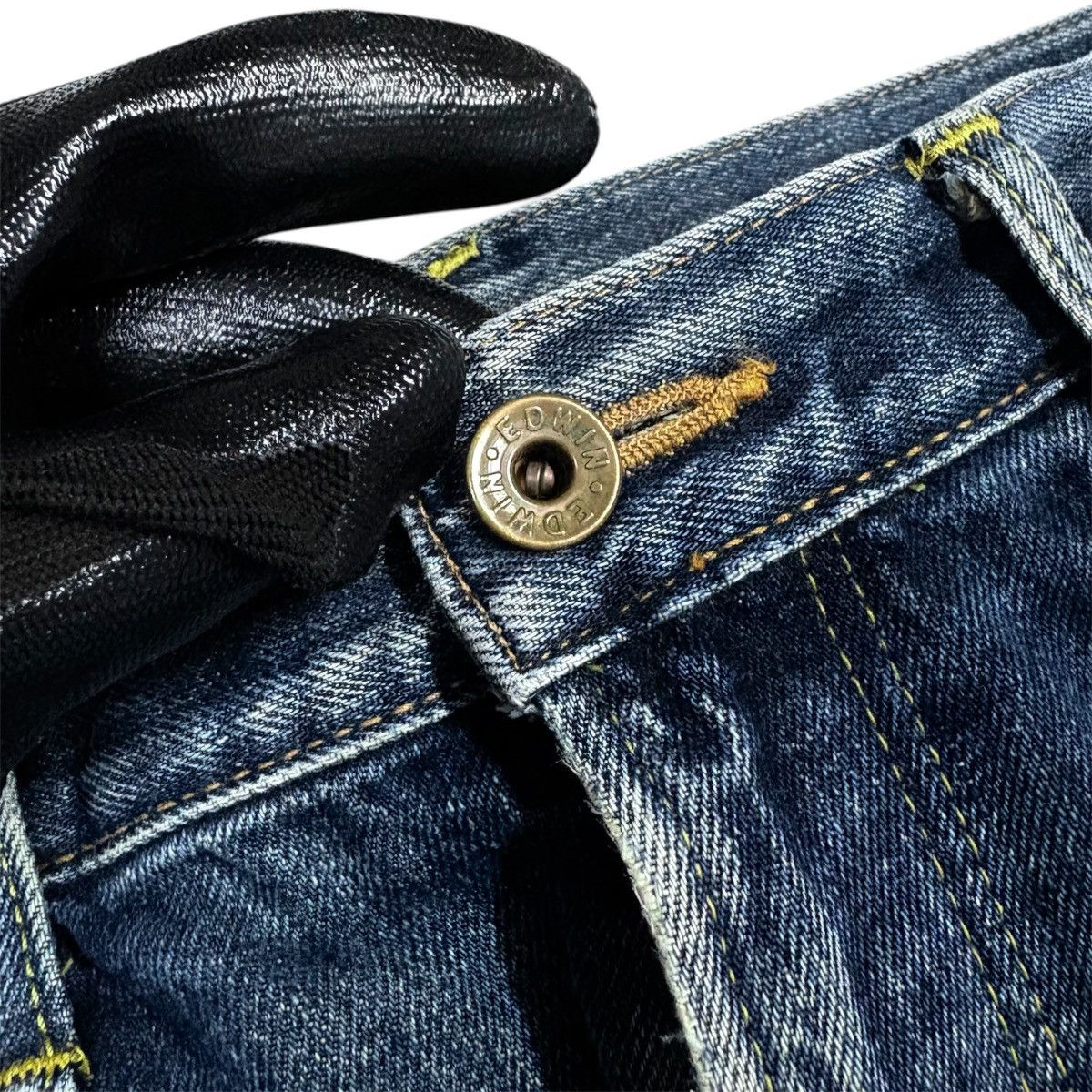 Edwin RARE 90s EDWIN 505XX DISTRESSED SELVEDGE REDLINE DENIM JEANS Size US 34 / EU 50 - 8 Thumbnail