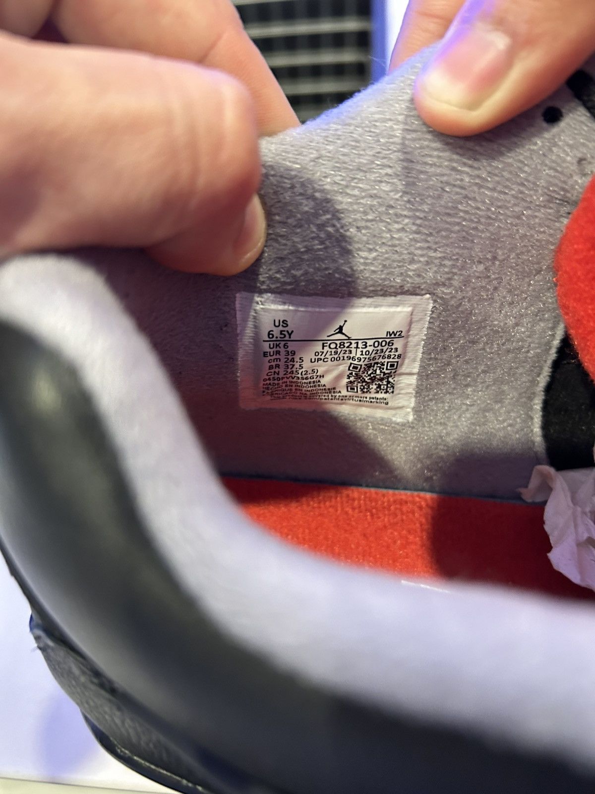 Jordan Brand Jordan 4 Bred Reimagind Size US 6.5 / EU 39-40 - 9 Thumbnail