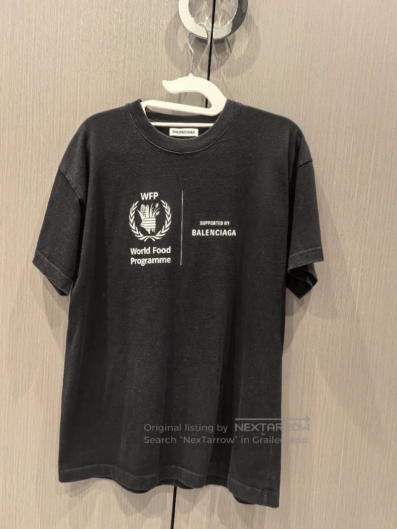 Balenciaga Balenciaga short sleeves Size US S / EU 44-46 / 1 - 1 Thumbnail