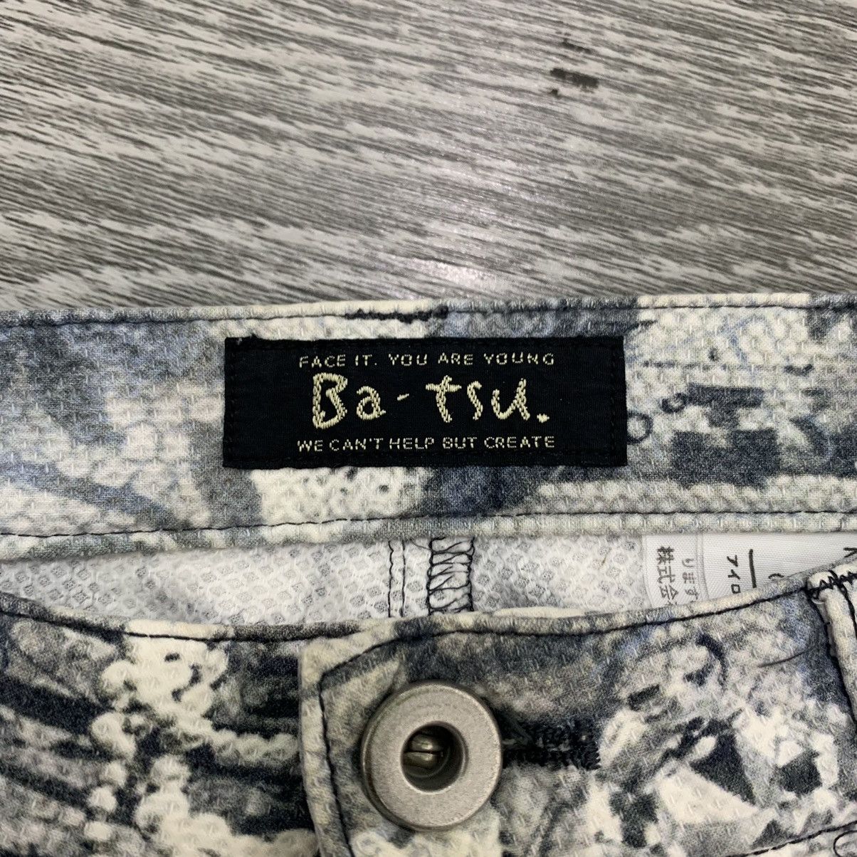 20471120 🇯🇵Ba-tsu Printed Punk Style Pant🇯🇵 Size US 26 / EU 42 - 7 Thumbnail