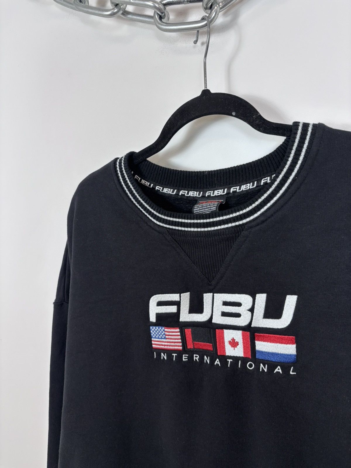 Fubu Fubu International Big Embroidered Logo Black Sweatshirt Size US XL / EU 56 / 4 - 4 Thumbnail