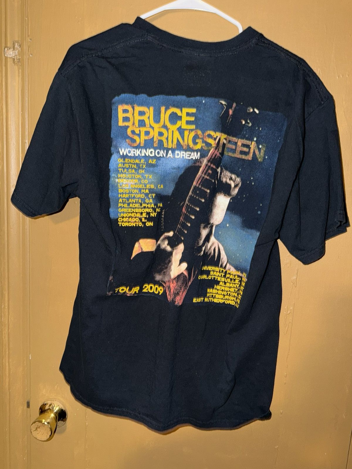 Other JTC Bruce Springsteen Working On A Dream Tour 2009 Shirt LG Size US L / EU 52-54 / 3 - 5 Thumbnail
