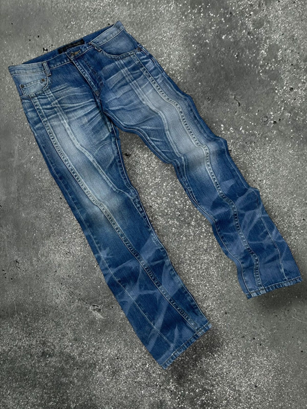 Le Grande Bleu (L.G.B.) Rare Vintage Designer Japan Schlussel Artwork Layered Denim Size US 31 - 2 Thumbnail