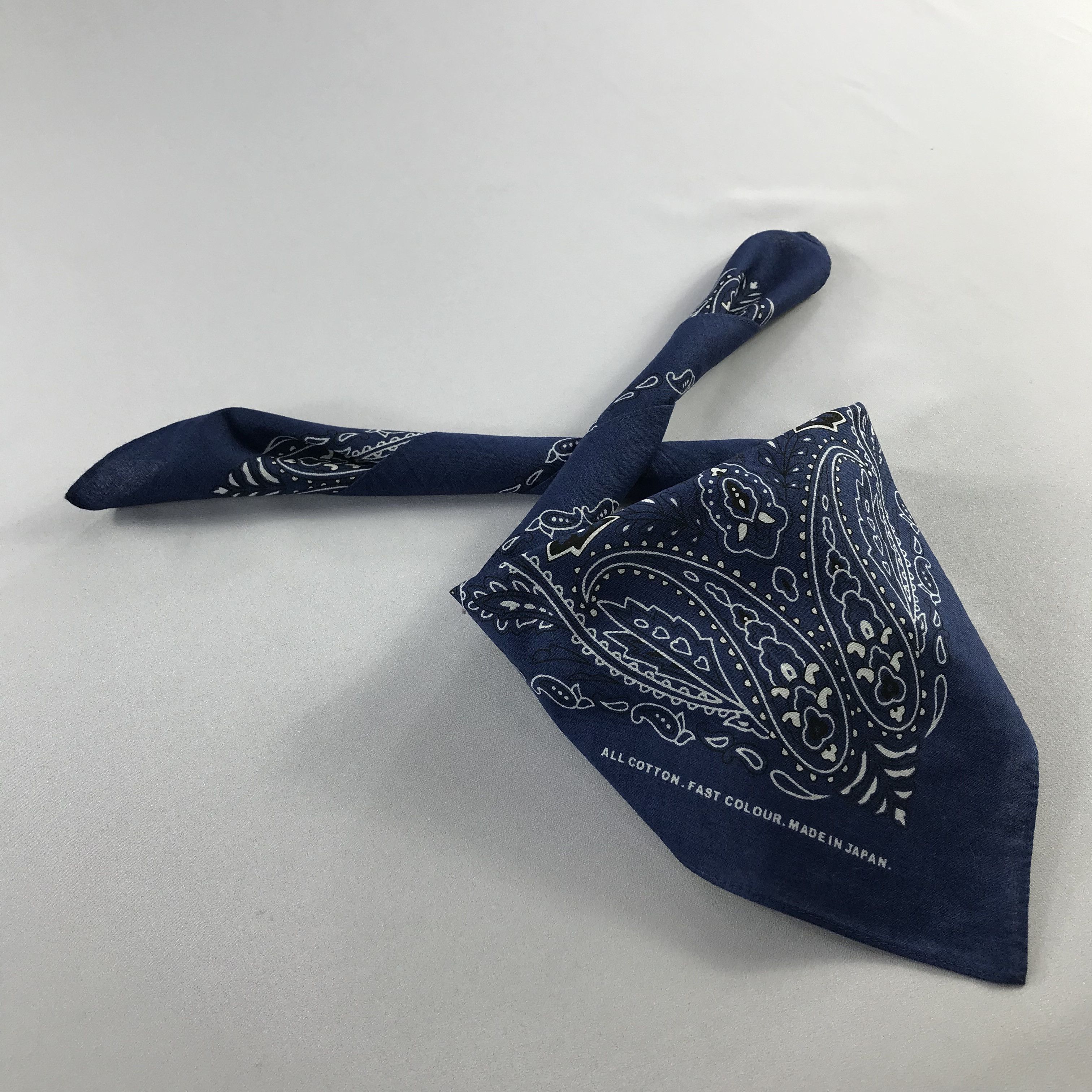 Japanese Brand Japanese Paislee Handkerchief / Bandana / Neckerchief C726 Size ONE SIZE - 2 Thumbnail