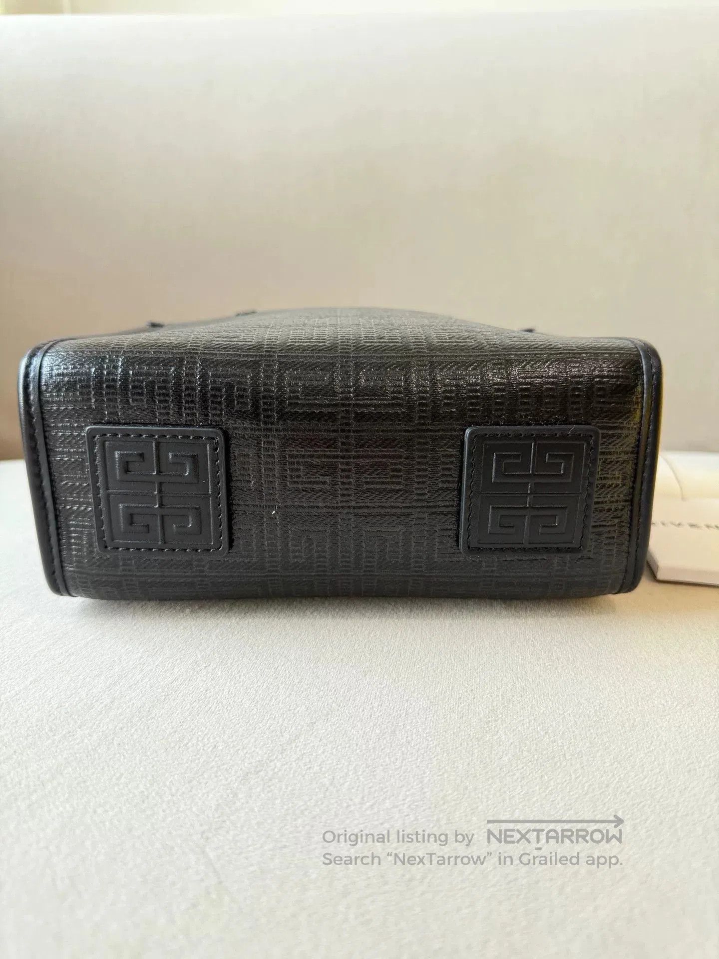 Givenchy Givenchy New Small Tote Bag. Size ONE SIZE - 6 Thumbnail