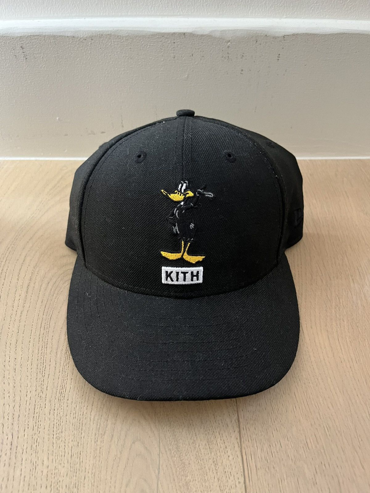 Kith Kith Looney Tunes Hat Size ONE SIZE - 1 Thumbnail