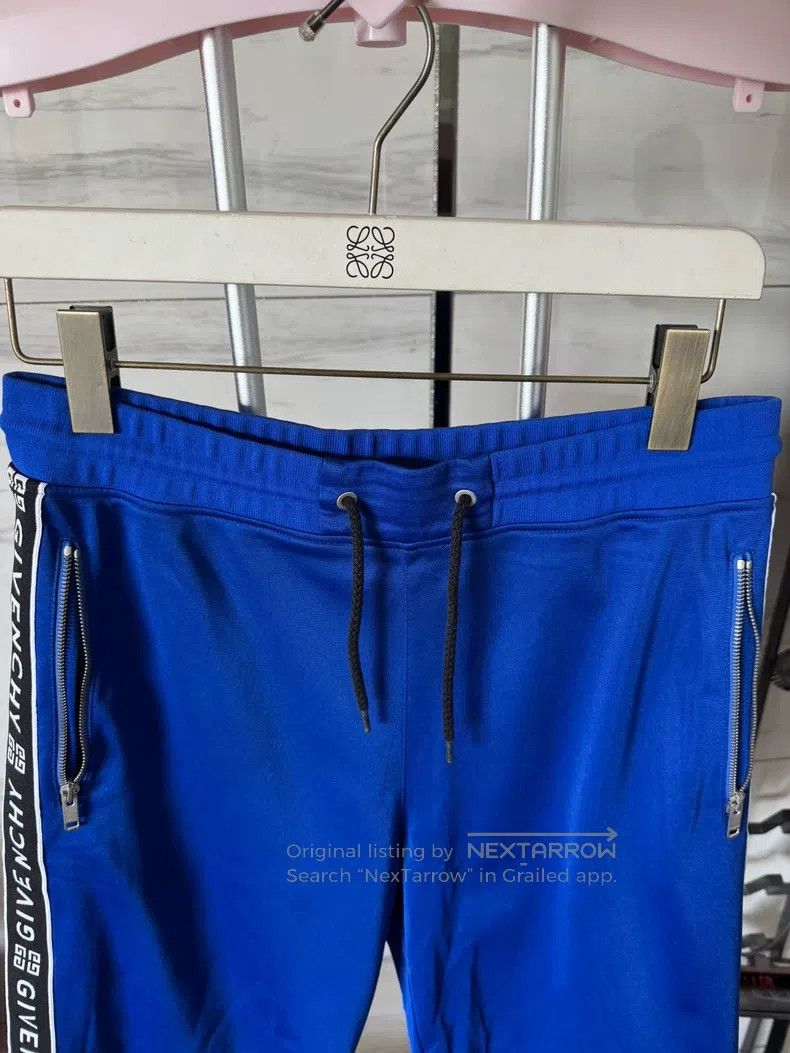 Givenchy Givenchy SizeL New Shorts (Size L, Pant Length 54) Size US 30 / EU 46 - 6 Thumbnail