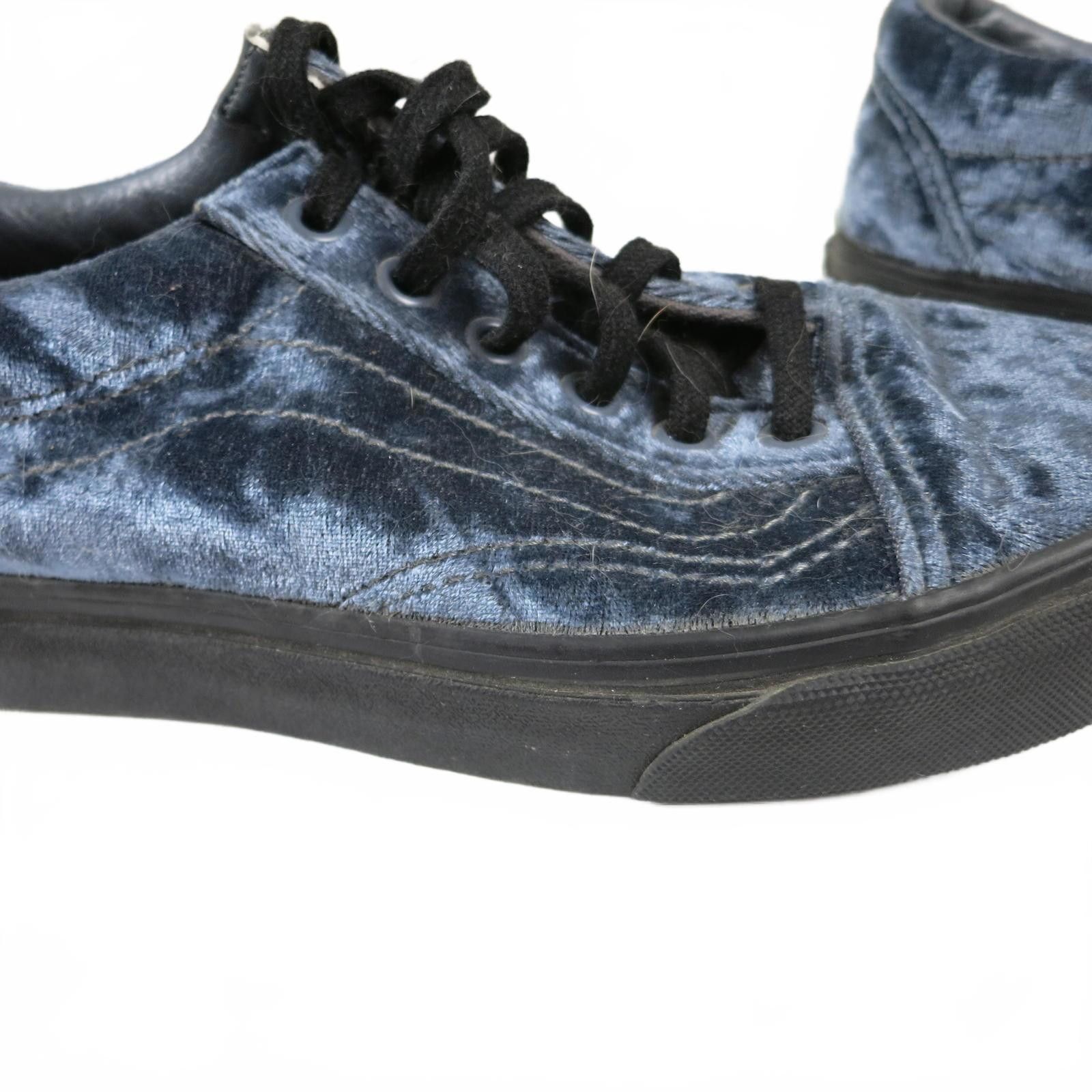 Vans Women's 5 Vans Old Skool Grey-Black Velvet Sneakers Size US 5 / IT 35 - 8 Thumbnail