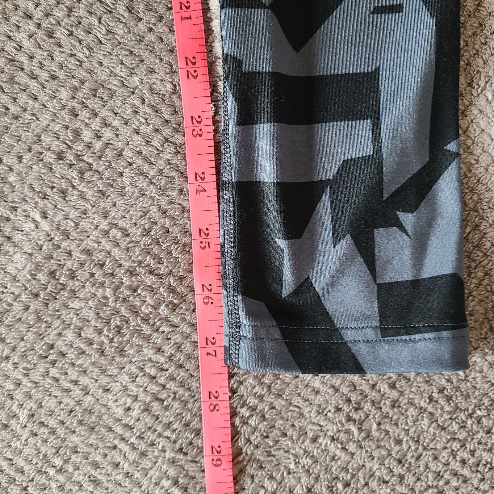 Nike Nike Pro Combat Women's L Graphic Leggings Black/Gray Size 25" / US 0 / IT 36 - 6 Thumbnail
