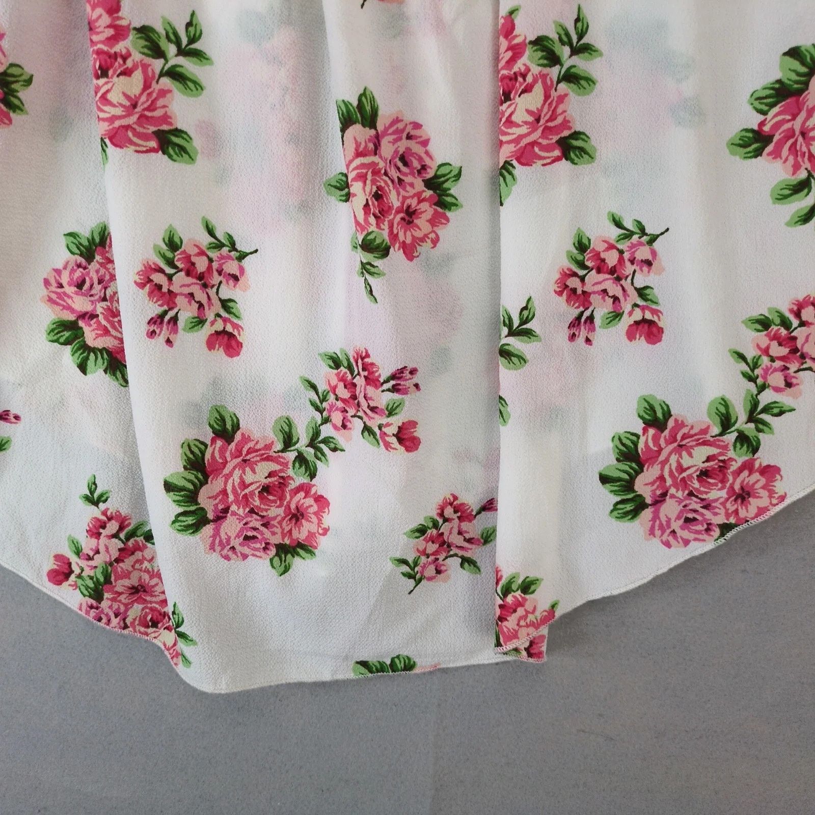 Other NWT One More Thyme Pink Roses White Blouse Women's Plus 3X Size 3XL / US 20-22 - 10 Thumbnail