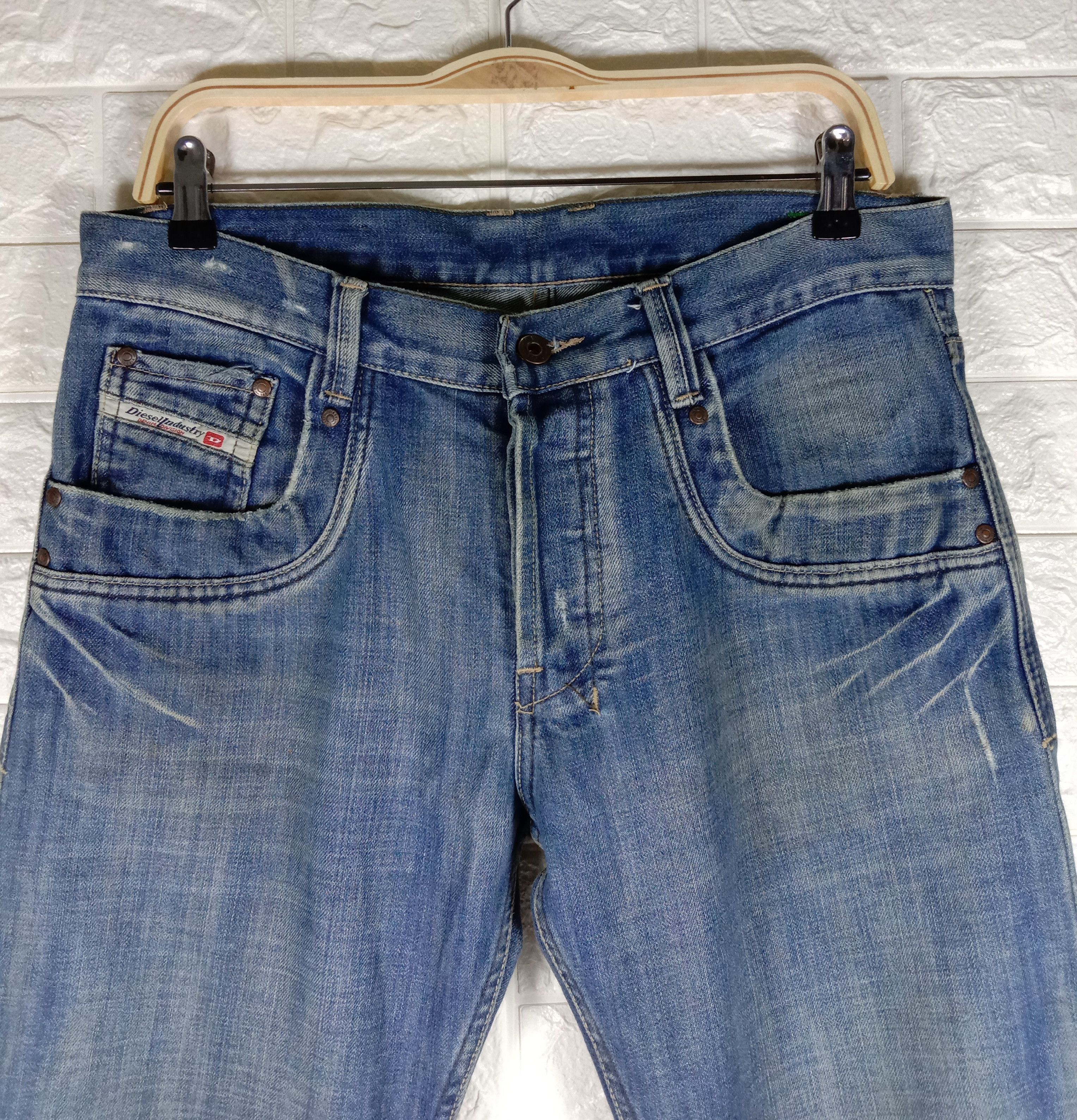 Diesel Vintage Diesel Industry Blue Wash Straight Cut Jeans Size US 34 / EU 50 - 2 Thumbnail