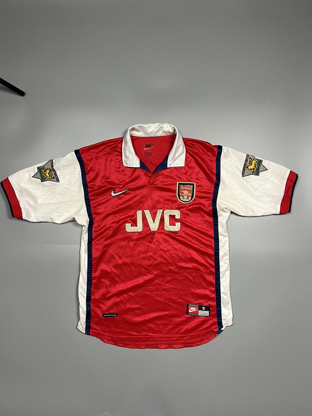 image of Arsenal 1997-1998 Overmars 11 Vintage Nike Soccer Jersey S in Red, Men's (Size Small)