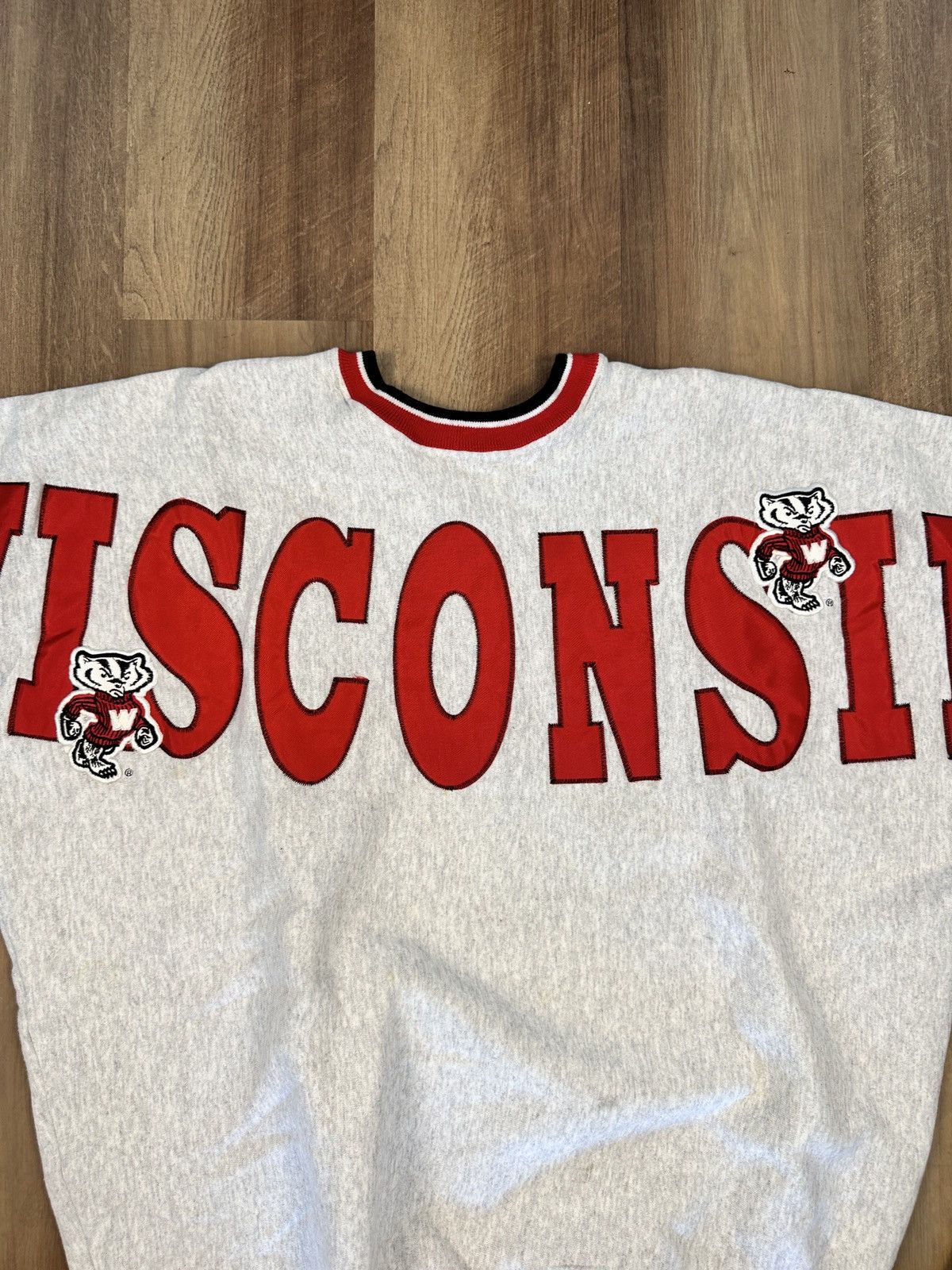 Vintage WISCONSIN VINTAGE SWEATSHIRT SIZE XL Size US XL / EU 56 / 4 - 3 Thumbnail