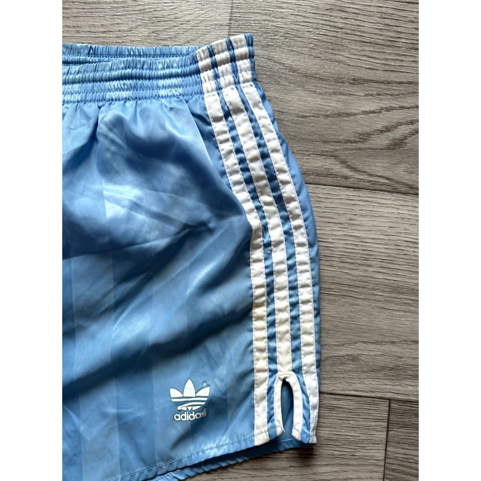 Adidas VINTAGE adidas Shorts Football Soccer Running L Men Blue 1990s Size US 33 - 3 Thumbnail