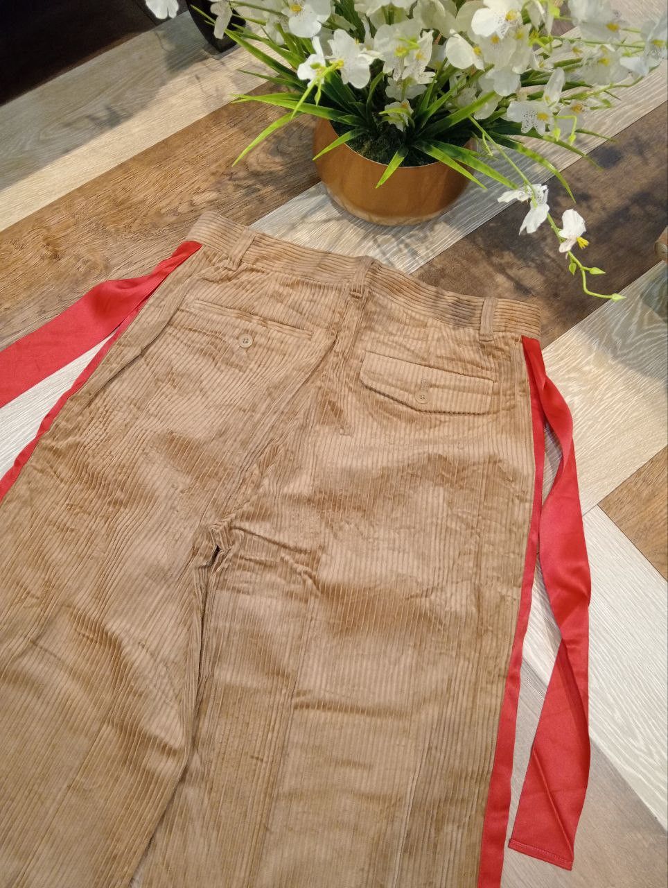 GU × Undercover GU X UNDERCOVER WIDE LEG CORDUROY PANTS - SIZE L Size US 31 - 10 Thumbnail