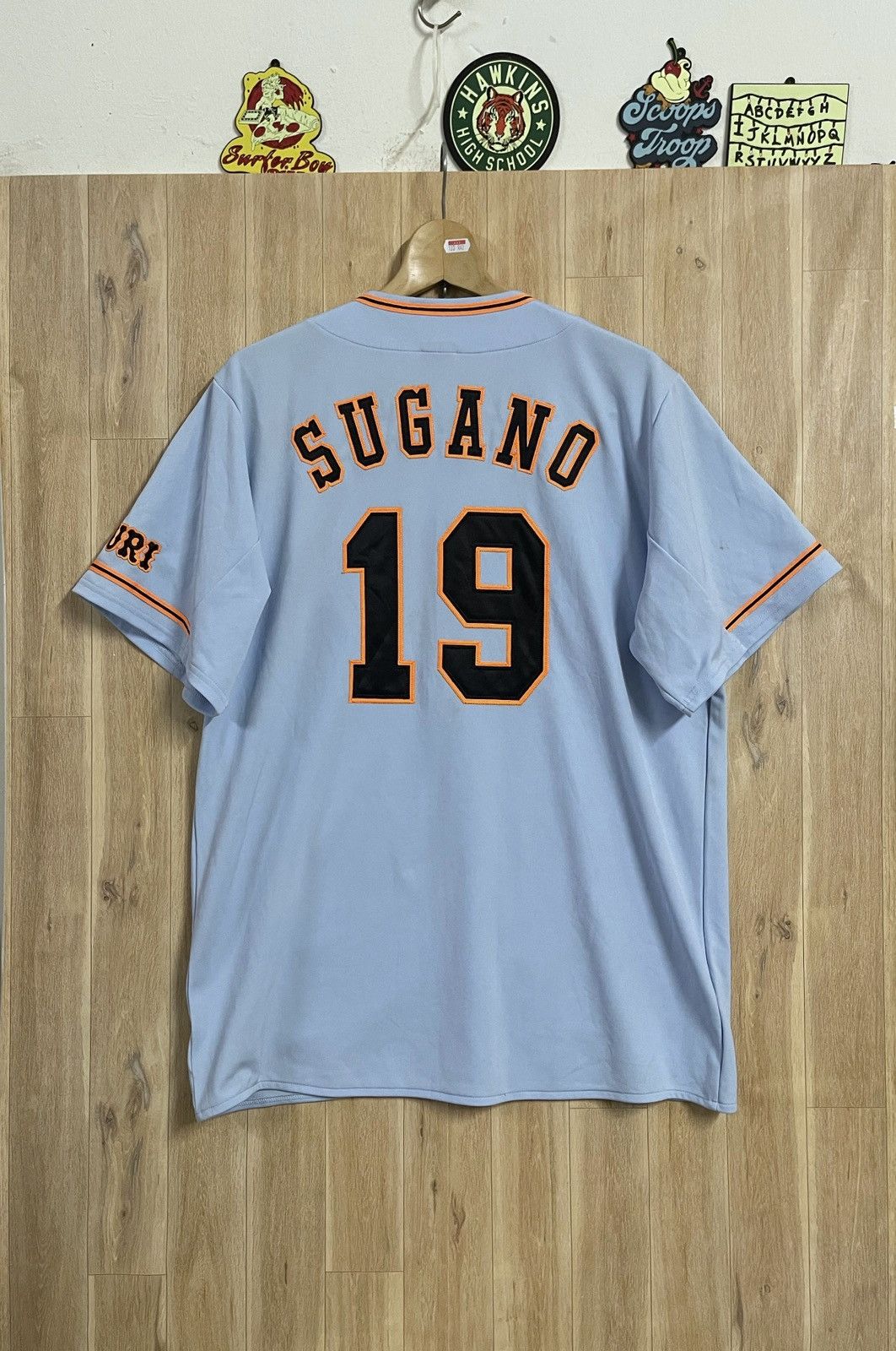 Sports Specialties × Under Armour Rare Tokyo Yomuri Giants Baseball Jersey L J League Size US L / EU 52-54 / 3 - 8 Thumbnail