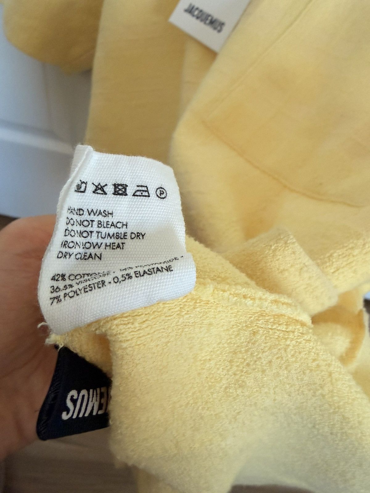 Jacquemus Jacquemus Le Polo Citron Size US M / EU 48-50 / 2 - 11 Thumbnail