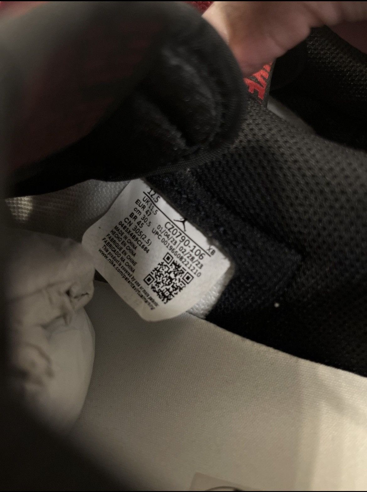 Jordan Brand × Nike Air Jordan 1 Retro Low OG Black Toe Size US 12.5 / EU 45-46 - 8 Thumbnail