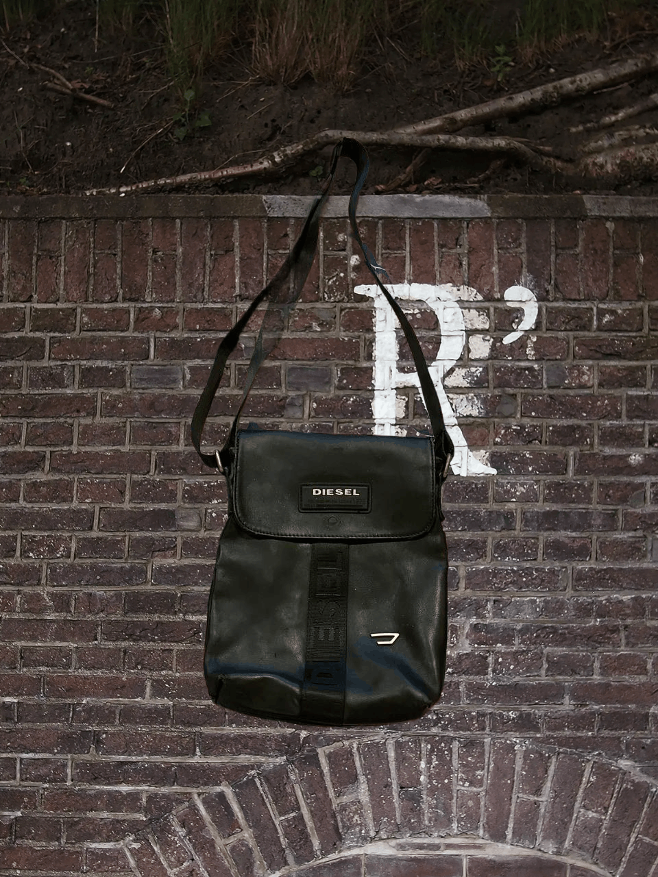 Diesel Bags Diesel logo Vintage Streetwear Y2K Size ONE SIZE - 1 Thumbnail
