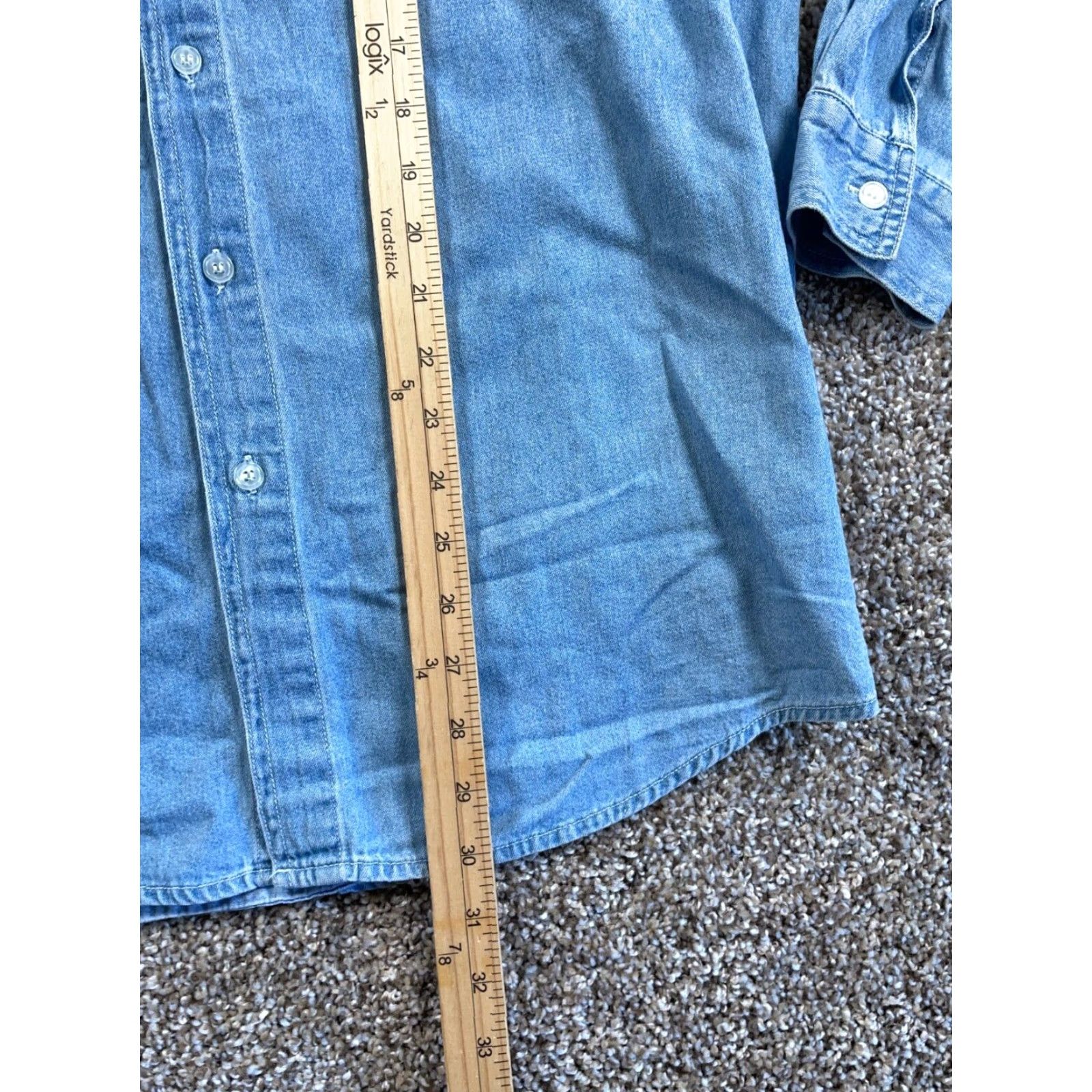 Vintage Vintage B.U.M. Equipment Oversized Denim Shirt Men’s Medium Blue Cotton Casual Workwear Retro 90s Size US M / EU 48-50 / 2 - 7 Thumbnail