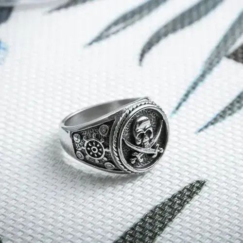 Vintage Retro Punk Style Double Knife Pirate Skull Ring Size ONE SIZE - 7 Thumbnail