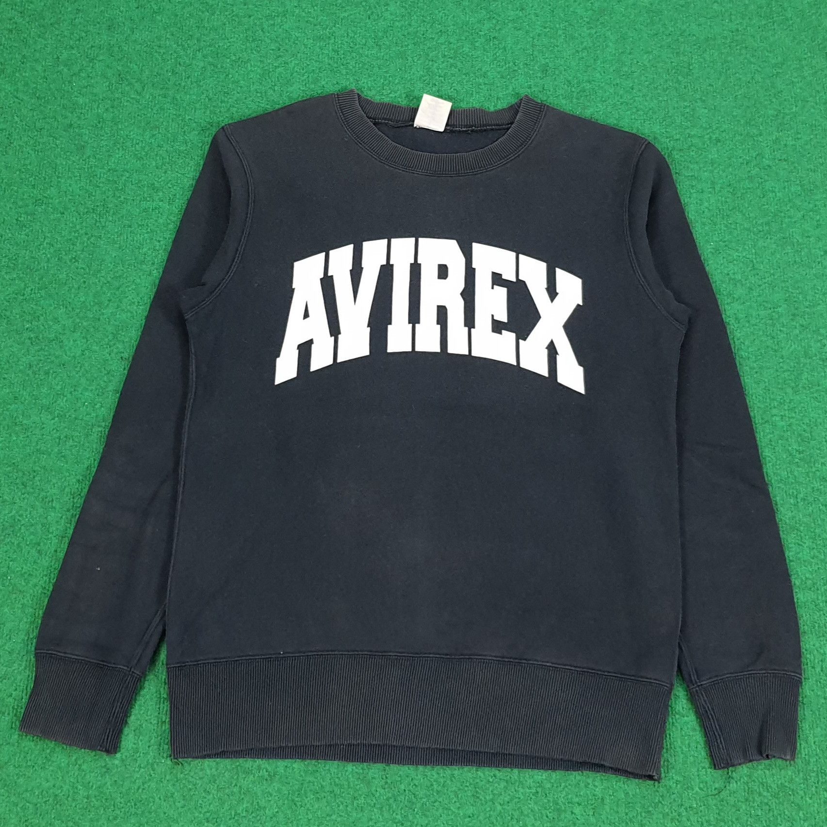 Vintage Avirex Luxury Streetwear Spell Out Sweatshirt