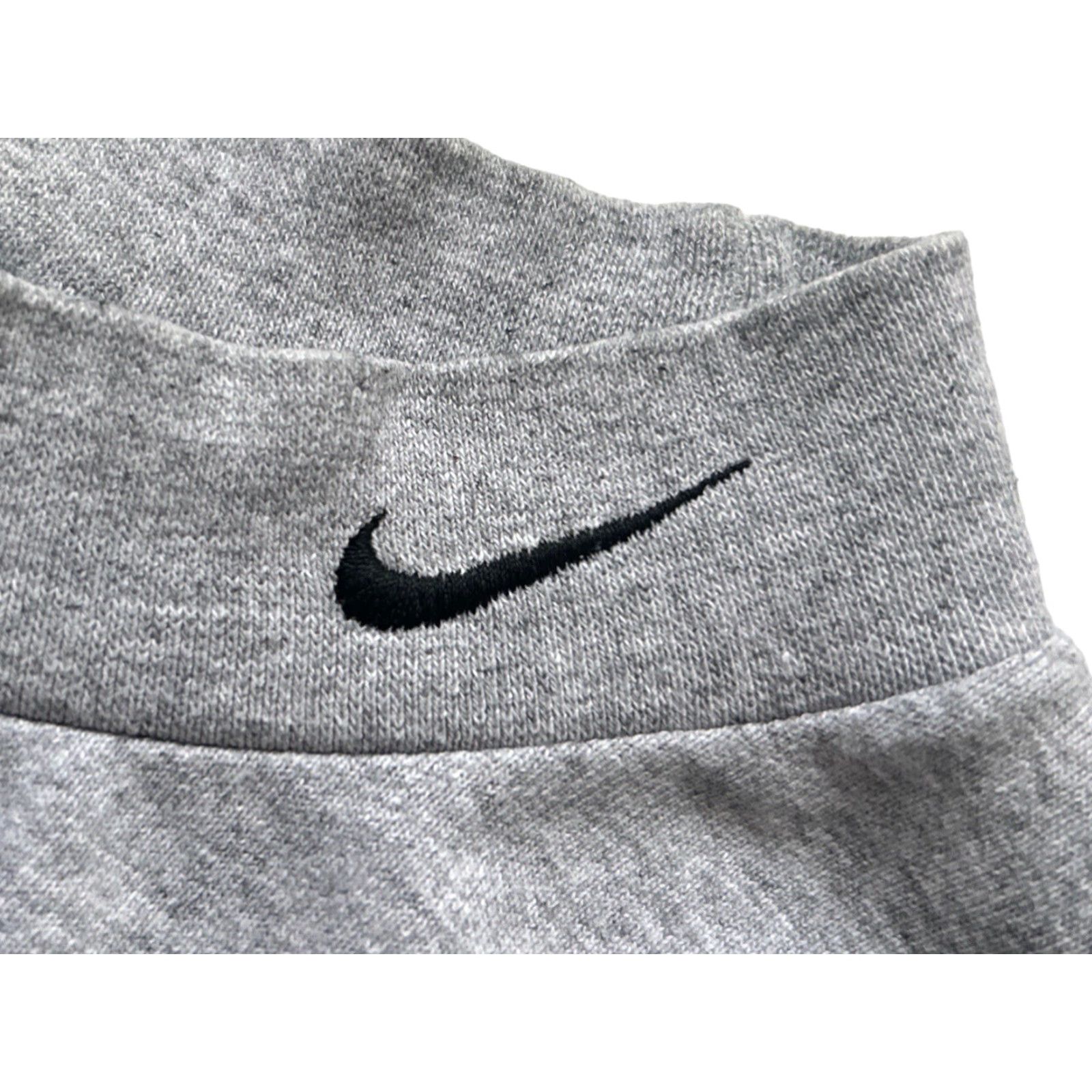Nike VINTAGE Nike Silver Tag Mock Turtleneck Shirt Mens Large Gray 2000s Y2K Nike Swoosh Embroidered Size US L / EU 52-54 / 3 - 3 Thumbnail