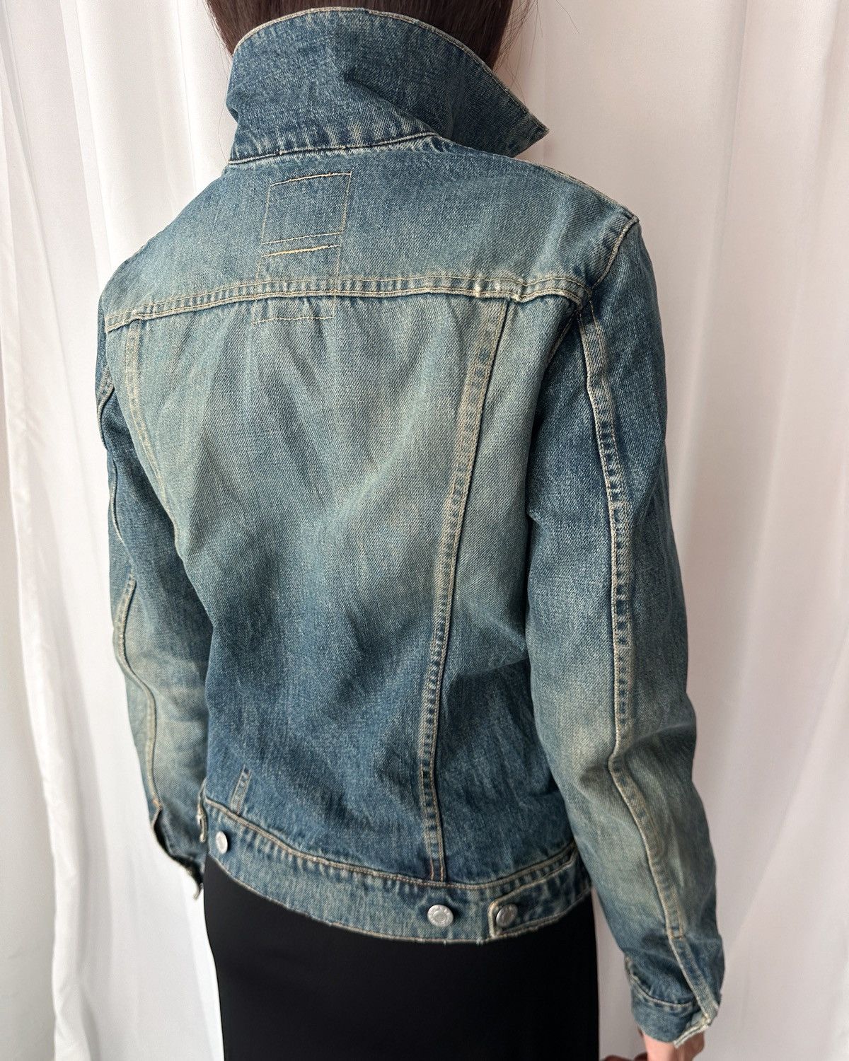 Helmut Lang 1999 Helmut Lang Faded Blue Denim Jacket Size XS / US 0-2 / IT 36-38 - 3 Thumbnail
