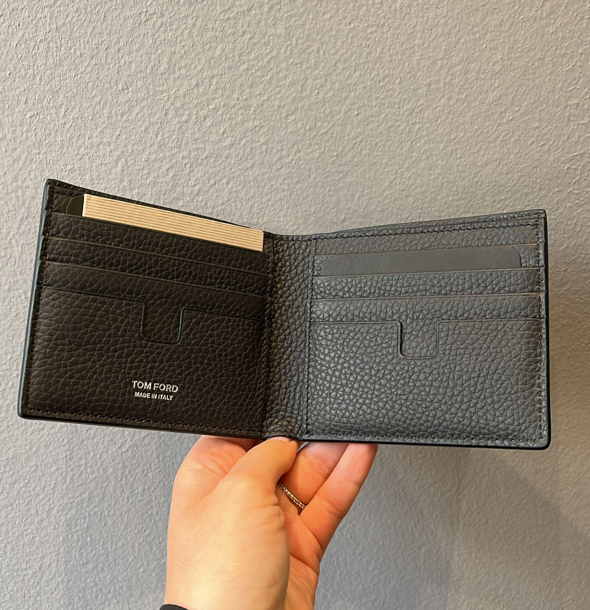 Tom Ford o1loc1c0825 Y0228P Size: OS / Wallet in Black Size ONE SIZE - 2 Thumbnail