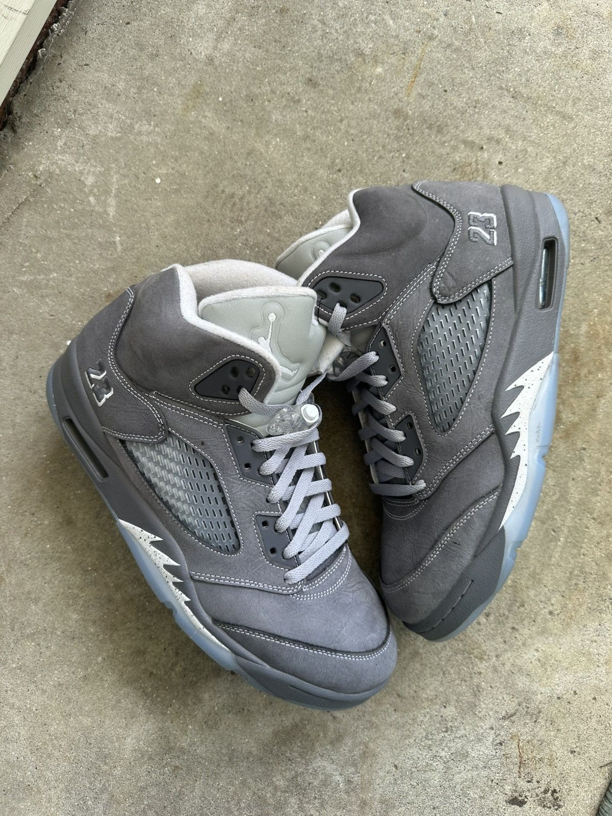 Nike Air Jordan 5 Retro Wolf Grey 2026 size 12