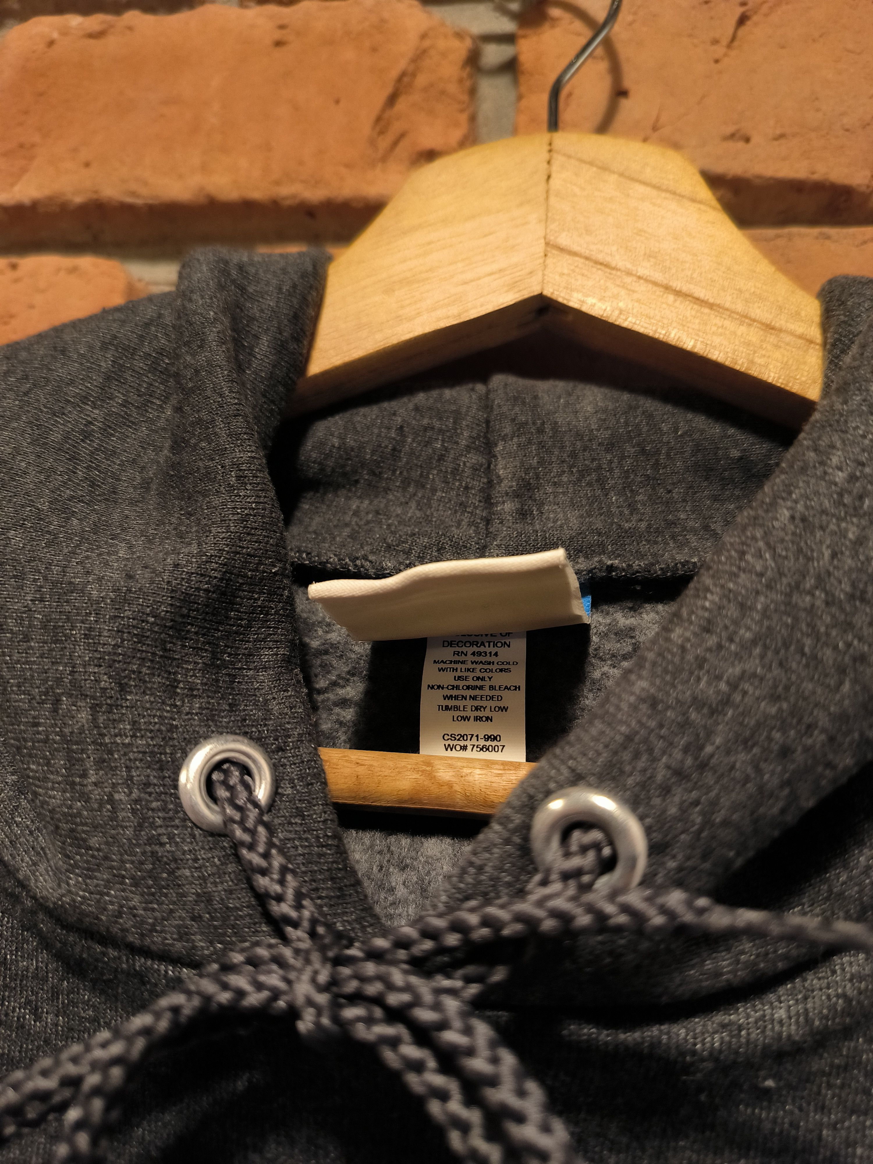 Champion × Vintage Champion Harvard Hoodie University Logo Veritas Size US S / EU 44-46 / 1 - 5 Thumbnail