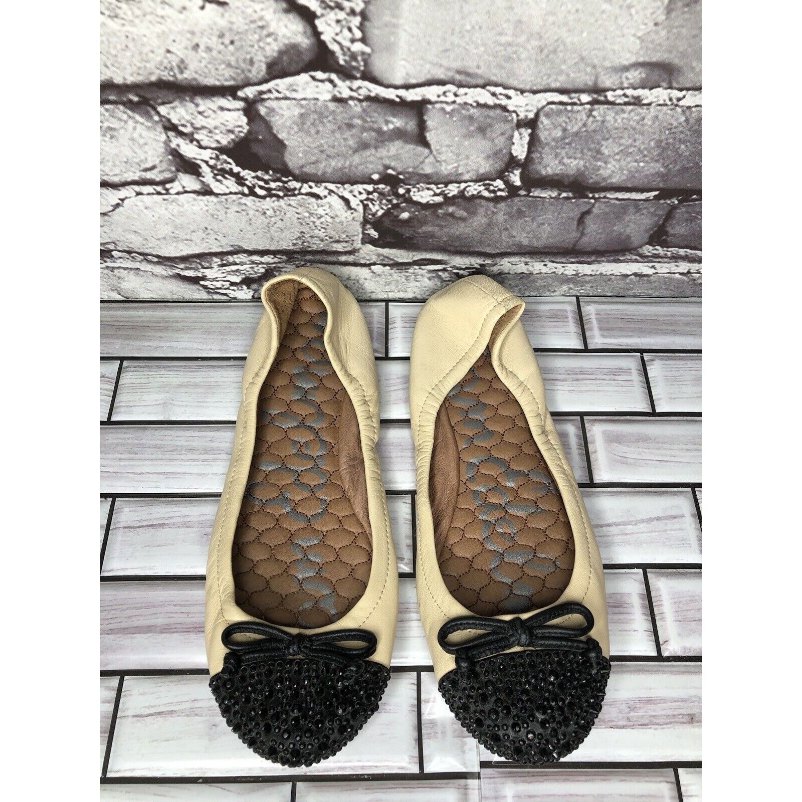 Sam Edelman Sam Edelman Beatrix Beige Leather Black Bow Studded Toe Ball Size US 7 / IT 37 - 14 Thumbnail