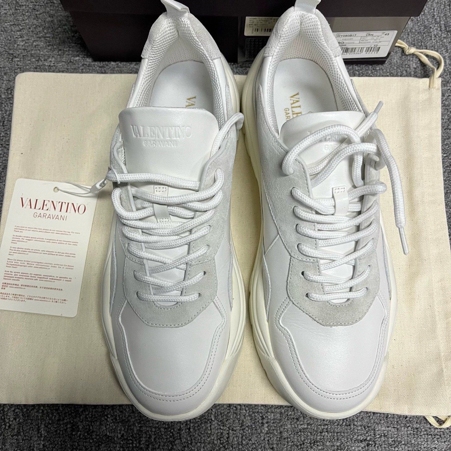 Valentino valentino comfortable gray low-top casual shoes Size US 10 / EU 43 - 3 Thumbnail