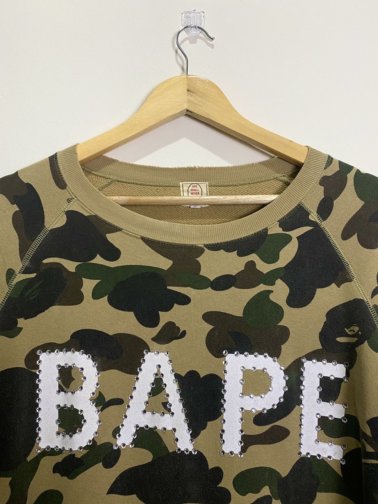 Bape × Swarovski × Vintage VINTAGE BAPE SWAROVSKI SWEATSHIRT Size US XL / EU 56 / 4 - 1 Thumbnail
