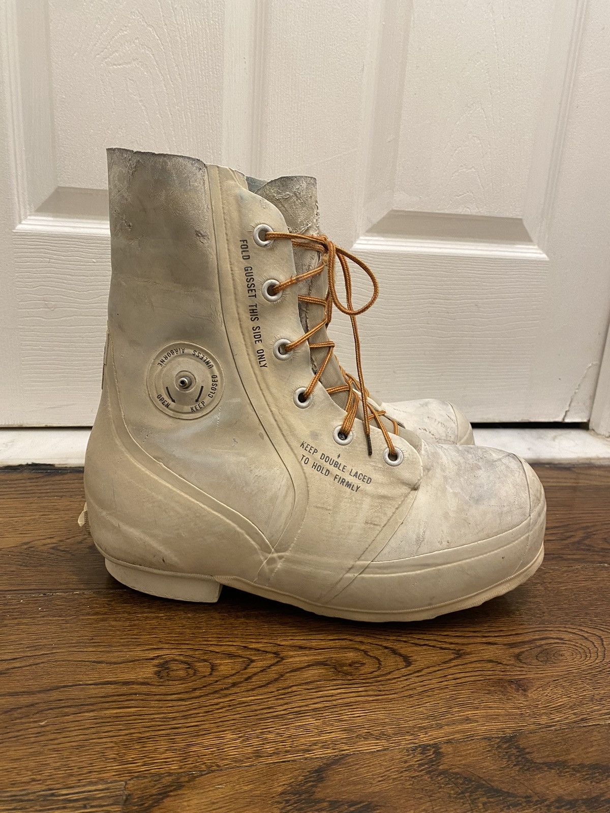 Vintage Vintage 90s Bata Bunny Boots Grailed