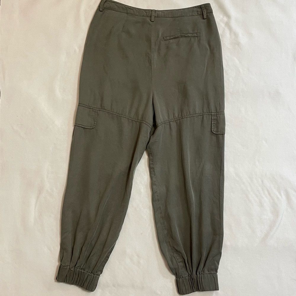 Other NWT New Velvet Heart Laurent Pleated Olive Jogger Size L Size 34" / US 12 / IT 48 - 4 Thumbnail