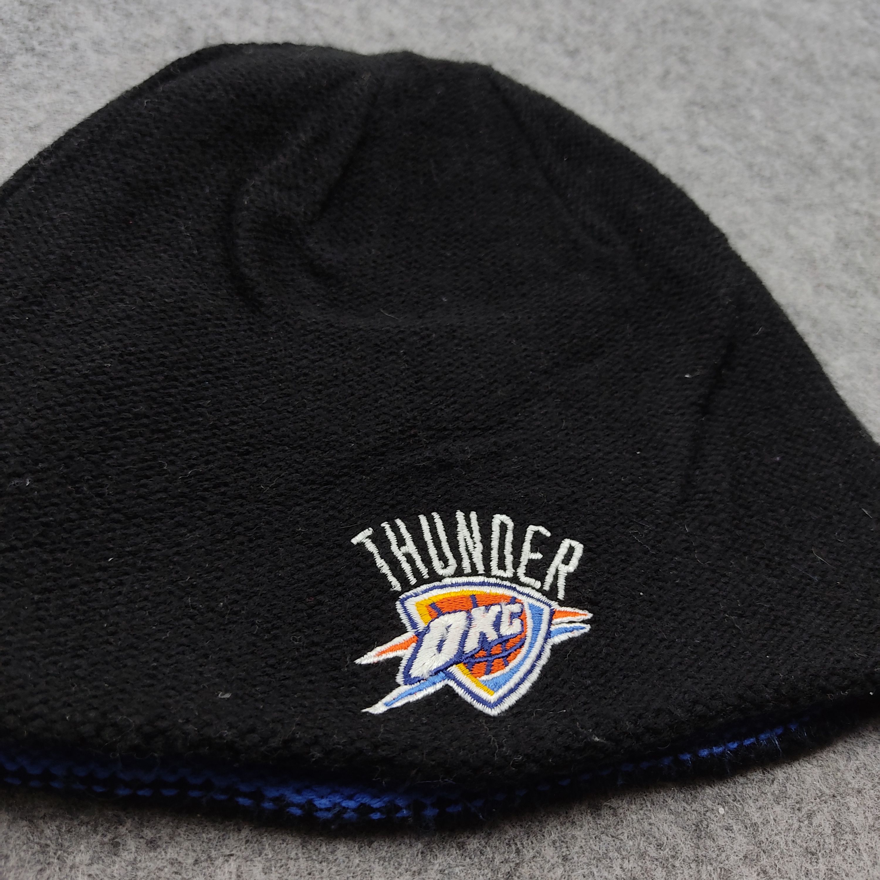 Adidas Adidas NBA Oklahoma City Thunder 2 Sided Beanie / Snow Hat Size ONE SIZE - 6 Thumbnail