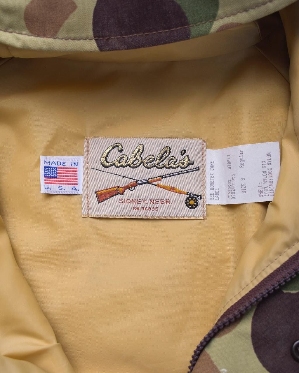 Cabelas CABELAS VINTAGE CAMO GORETEX JACKET MENS MADE IN USA Size US S / EU 44-46 / 1 - 3 Thumbnail