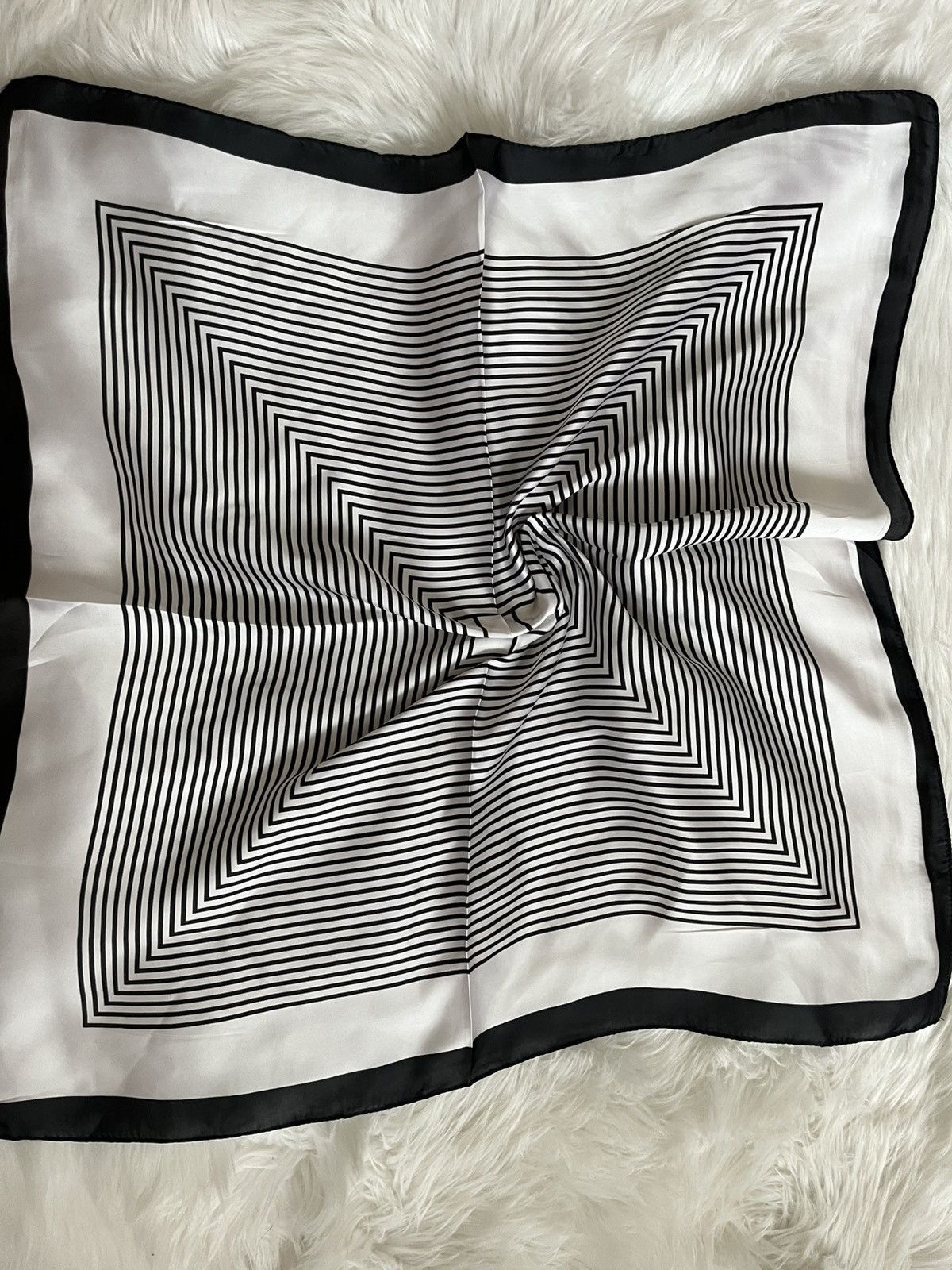 Other 🖤 Vintage Y2K Optical Illusion Silk Scarf Size ONE SIZE - 1 Preview