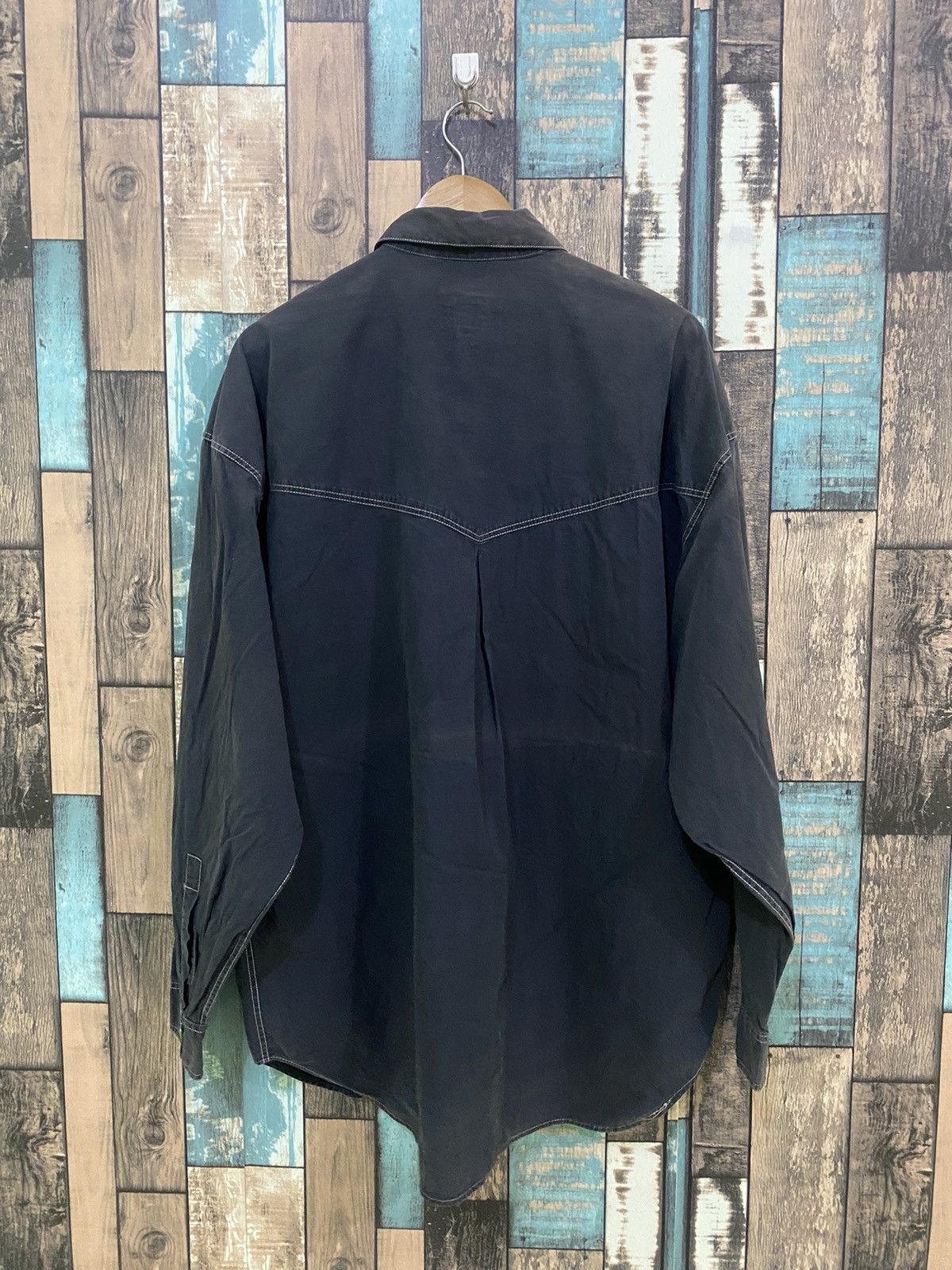 Versace × Vintage Vintage Versace Jeans Couture Sun Faded Button Up Shirt Size US L / EU 52-54 / 3 - 3 Thumbnail