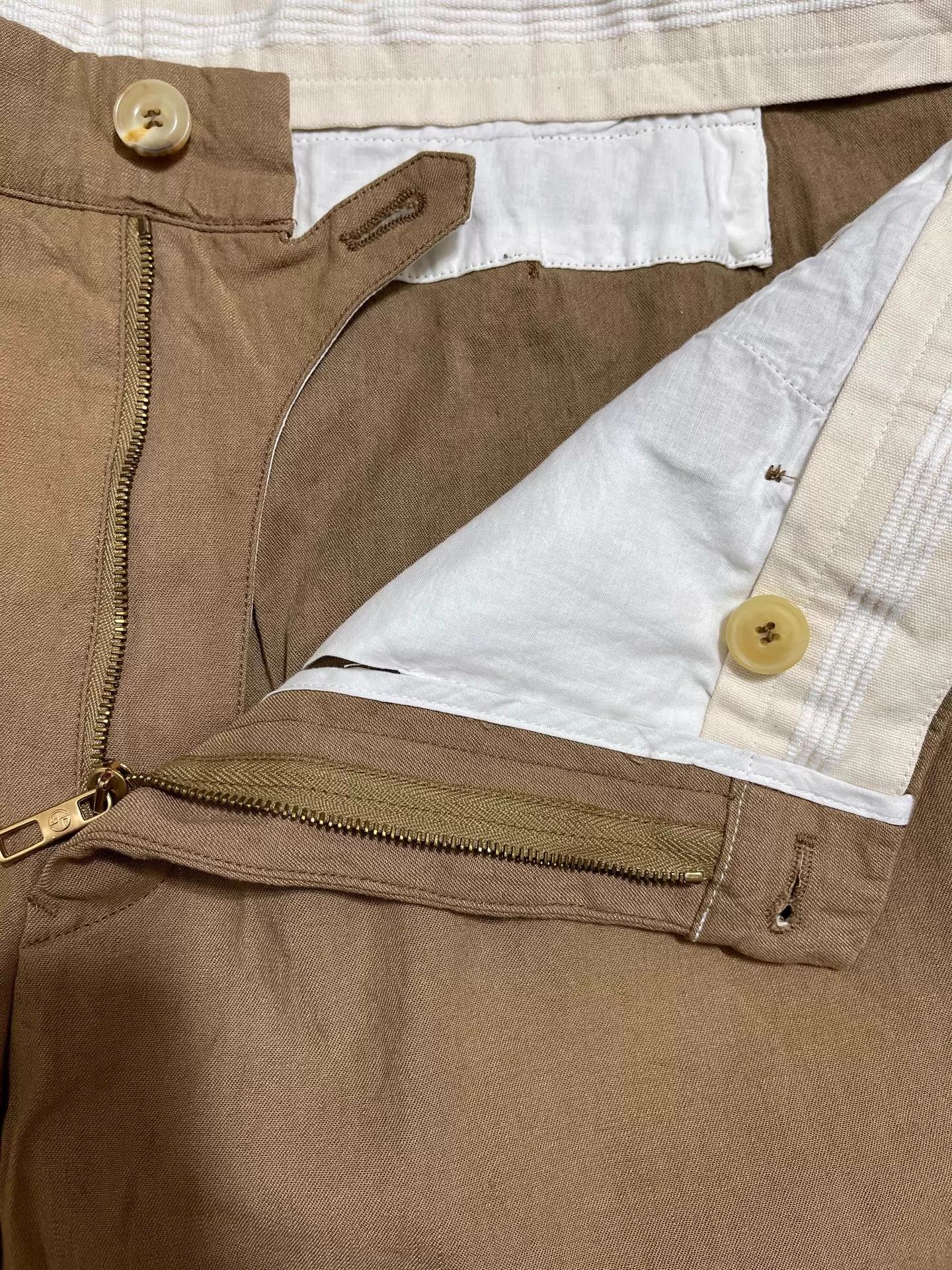 Giorgio Armani Giorgio Armani High-Waisted Linen-Blend Short 56 Brown Size US 40 / EU 56 - 4 Thumbnail