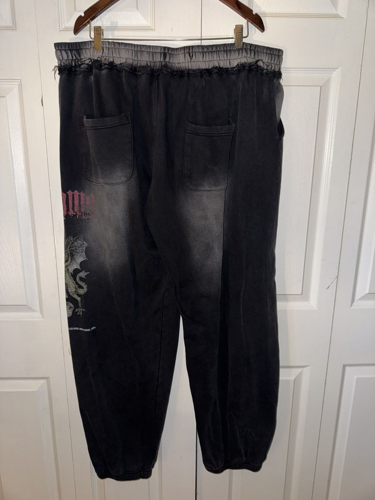 Vale Vale Forever Crest Sweats Size US 38 / EU 54 - 2 Thumbnail