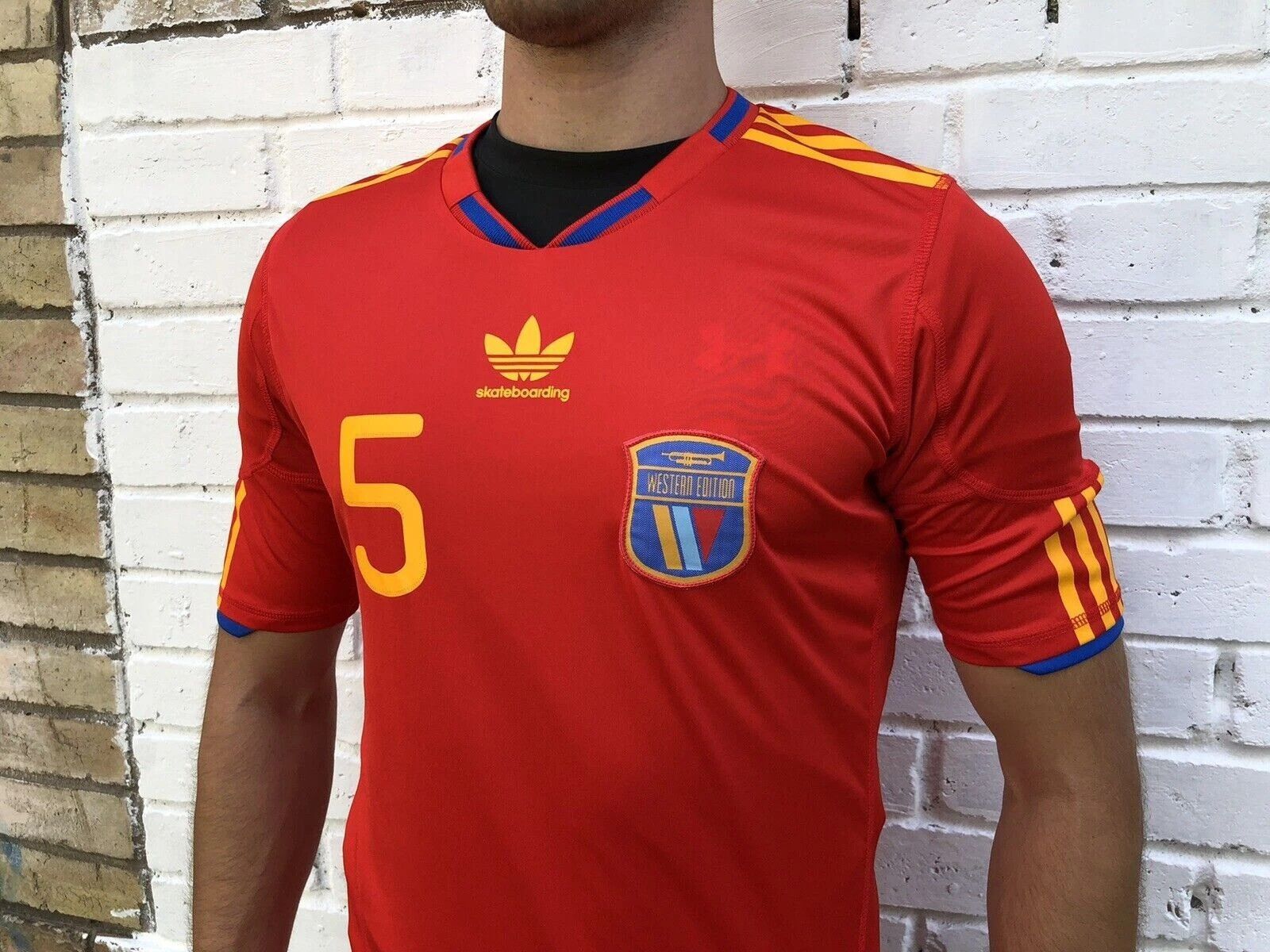 Adidas Adidas Western Edition Raul Navarro Skateboarding Spain Size US S / EU 44-46 / 1 - 5 Thumbnail